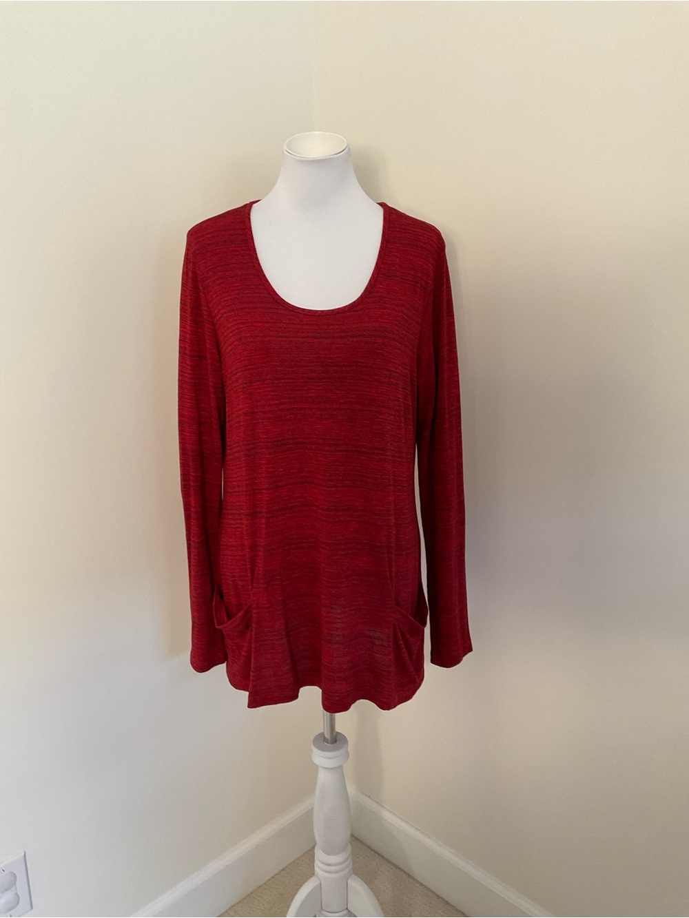 Nomadic Traders Red Heathered Long Sleeve Tunic Top